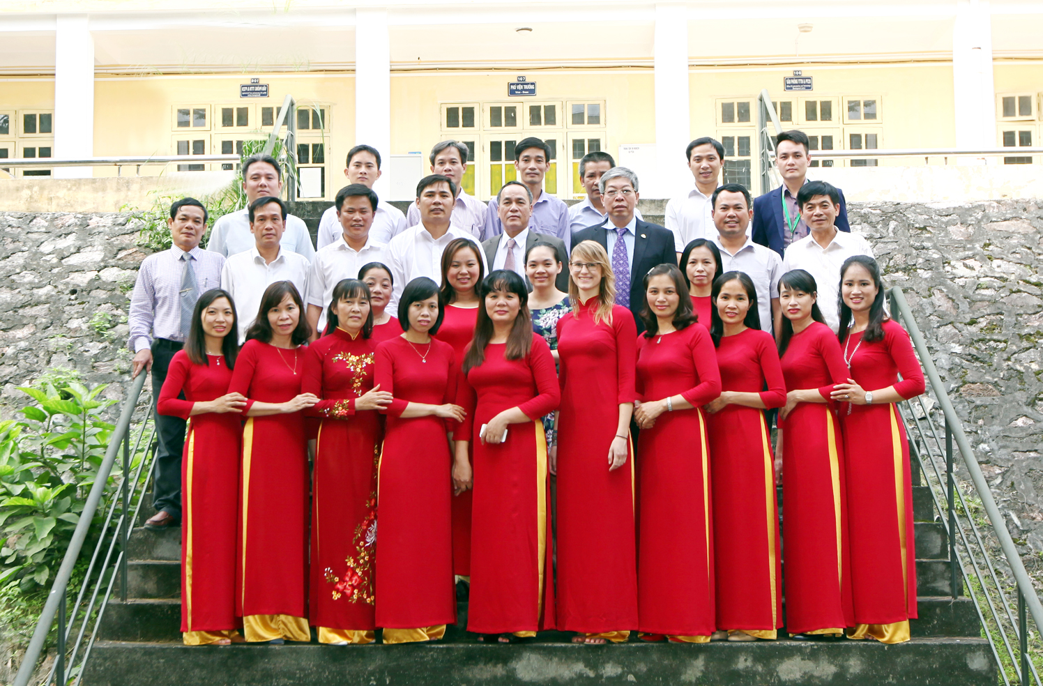 Viện công nghiệp gỗ